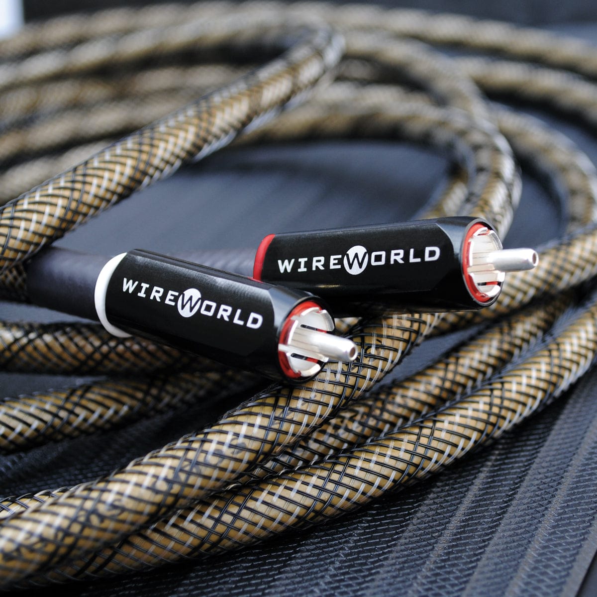 Gold Eclipse™ 10 Audio Interconnect Cable